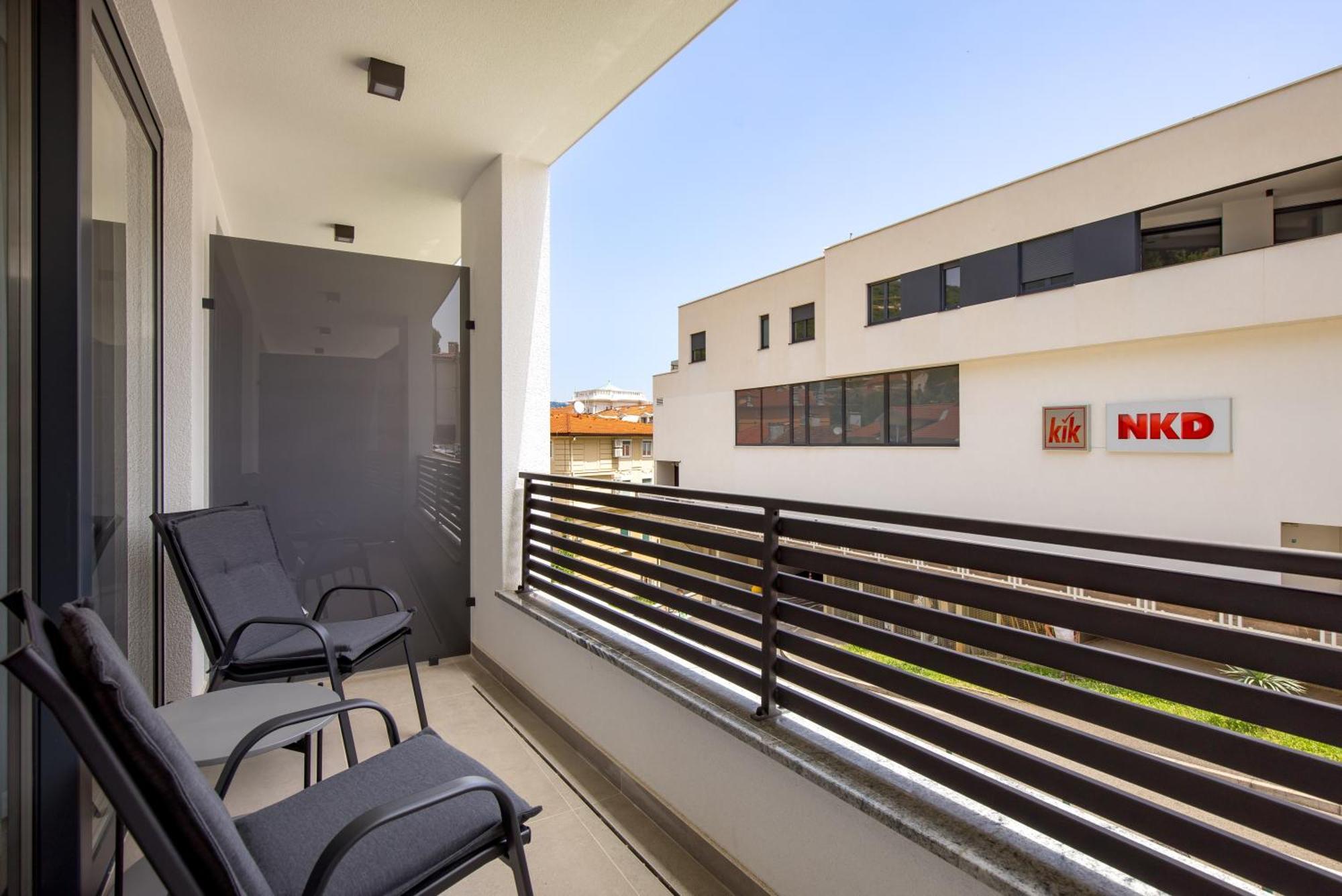 Belinda Apartments With Balcony Abbazia Esterno foto