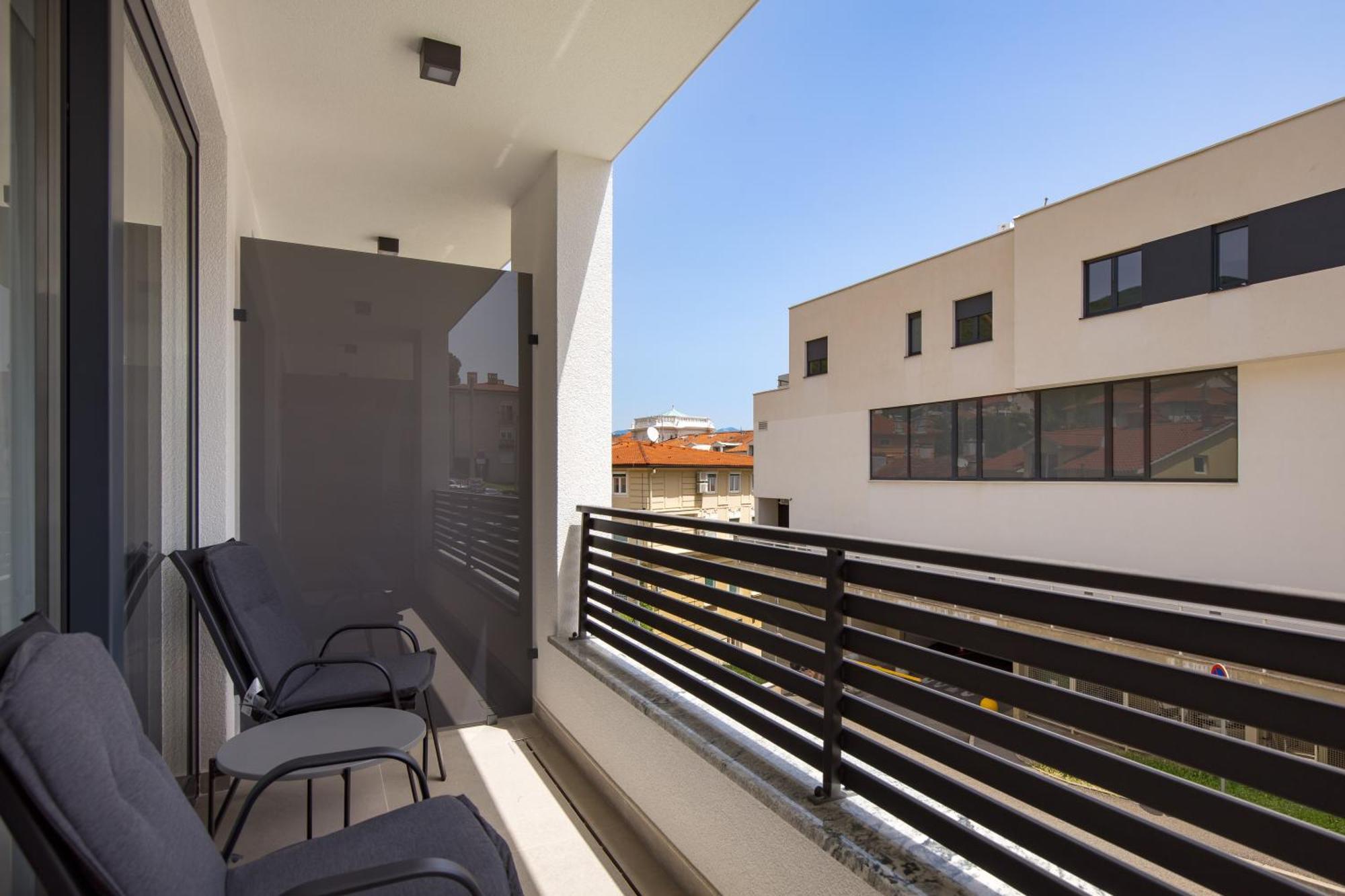 Belinda Apartments With Balcony Abbazia Esterno foto