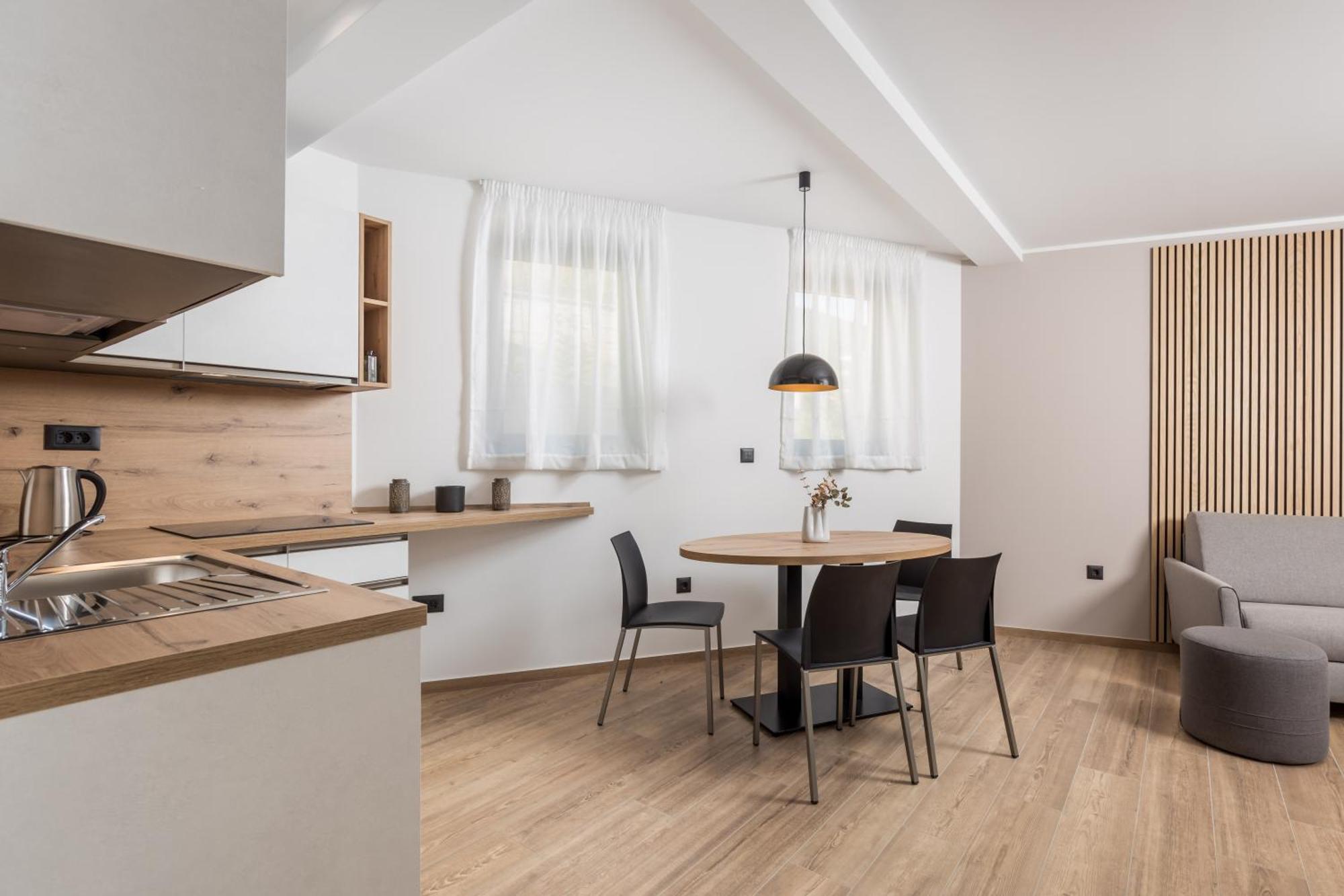 Belinda Apartments With Balcony Abbazia Esterno foto